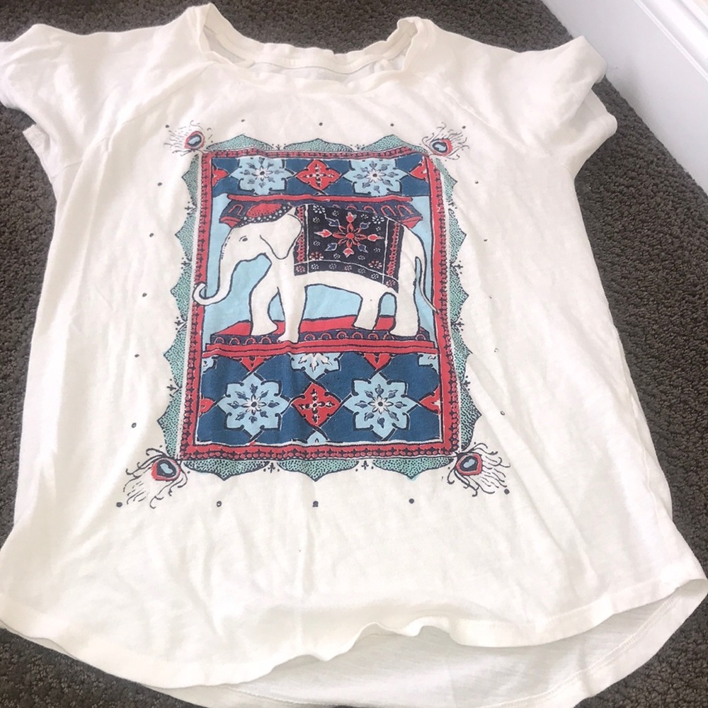 Lucky t-shirt size small